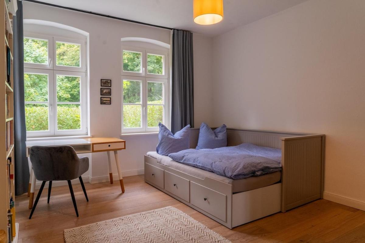 Wald- Und Seeidyll Im Historischen Forsthaus Neuruppin Luaran gambar
