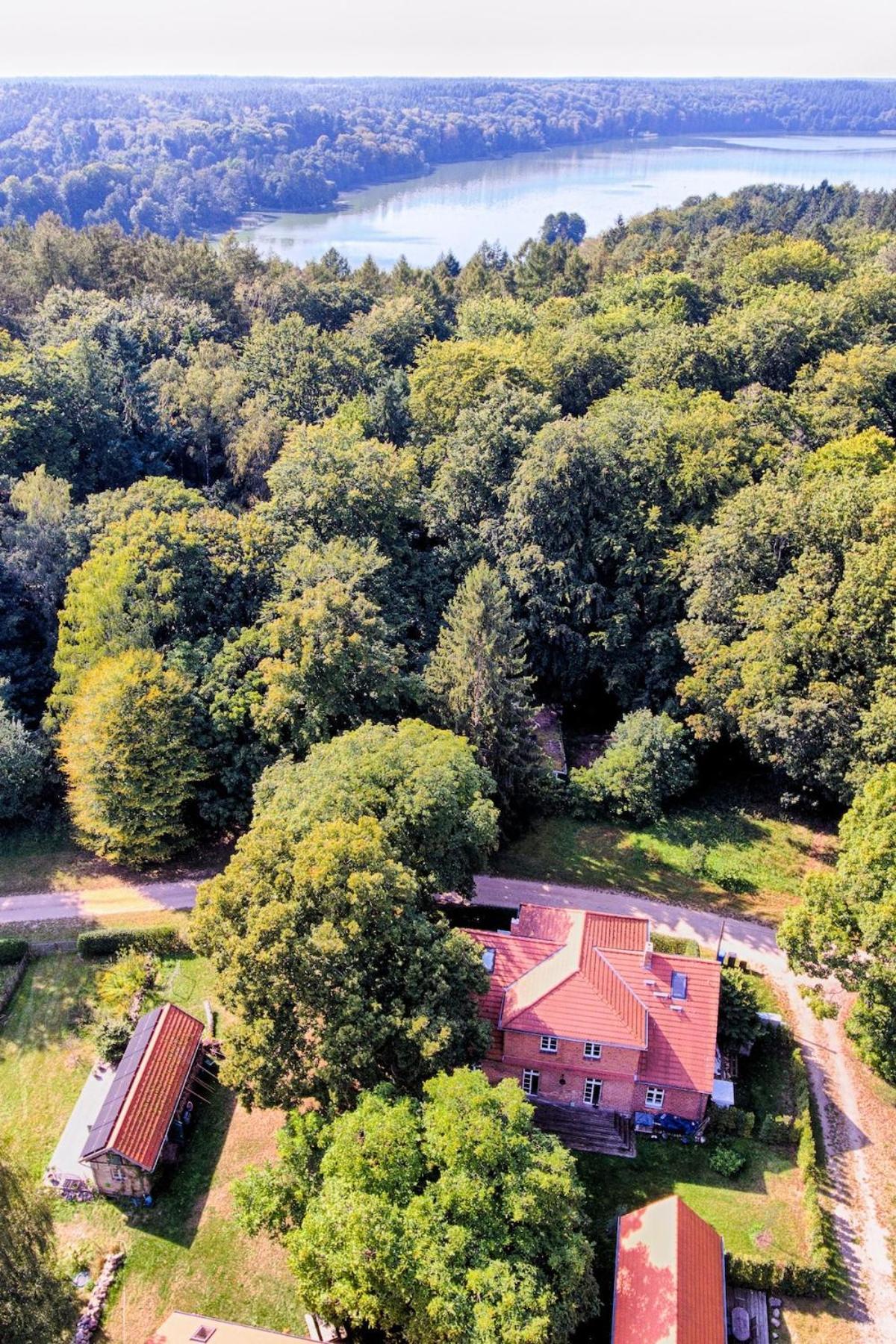 Wald- Und Seeidyll Im Historischen Forsthaus Neuruppin Luaran gambar